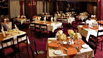 رستوران هتل پارس شیراز رستوران هتل پارس شیراز